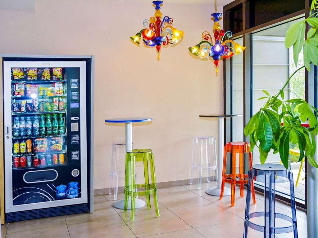 Ibis Budget Archamps Porte De Geneve Ανέσεις φωτογραφία
