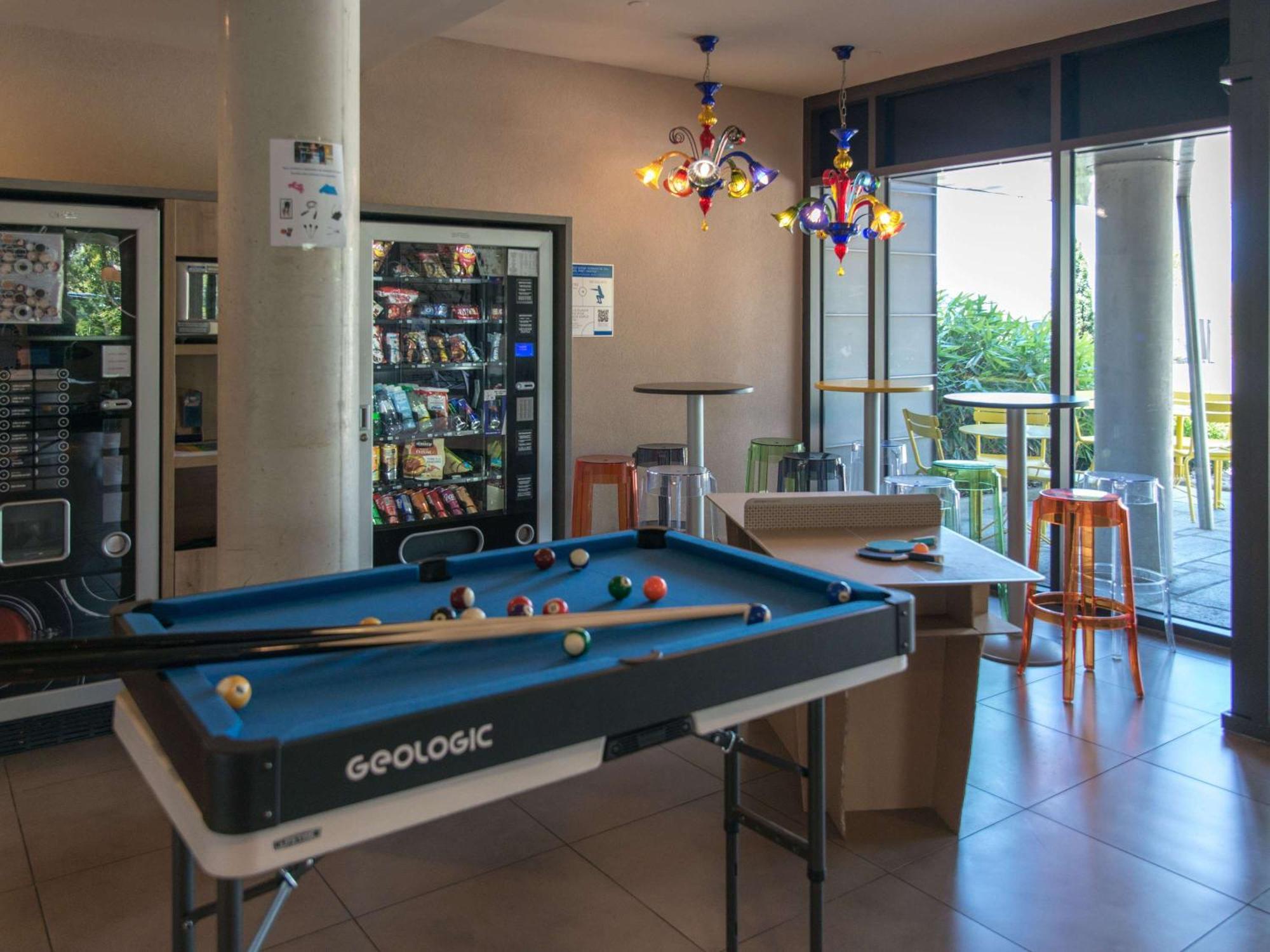 Ibis Budget Archamps Porte De Geneve Εξωτερικό φωτογραφία