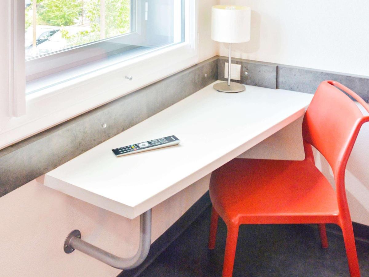 Ibis Budget Archamps Porte De Geneve Εξωτερικό φωτογραφία